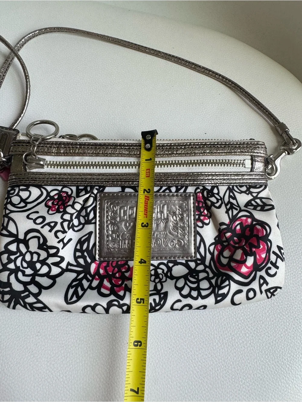 Coach Poppy Floral Graffiti Crossbody Clutch Pink Silver Y2K 2000s